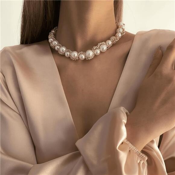 ✨ Chunky Pearl Choker Necklace | Layered Statement Wedding & Event Jewelry - Picture 2 of 5